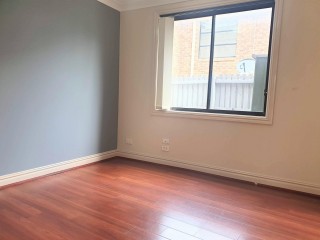 View profile: “Stylish & Spacious Home in a Quiet Street and walk to Station”