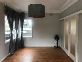 View profile: 3 bedrooms and Pet Friendly Home