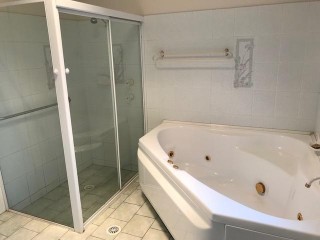 View profile: 4 Bedrooms, 2 Bathrooms and Double Garage!!!