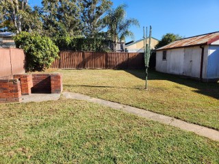 View profile: Located in one of the best streets in Greystanes!