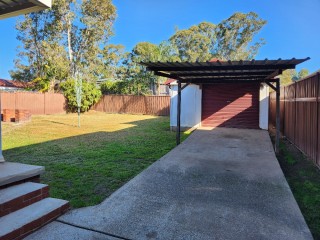 View profile: Located in one of the best streets in Greystanes!
