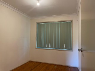 View profile: Convenient Three Bedroom House!!