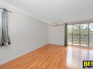View profile: 2 Minutes to Station & Shops
