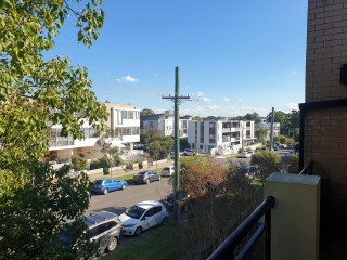 View profile: Easy stroll to Station and hospital!  Two bathrooms! Freshly painted and new carpet!