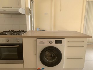 View profile: One Bedroom plus Loft-Walk to Station & Shopping Centre