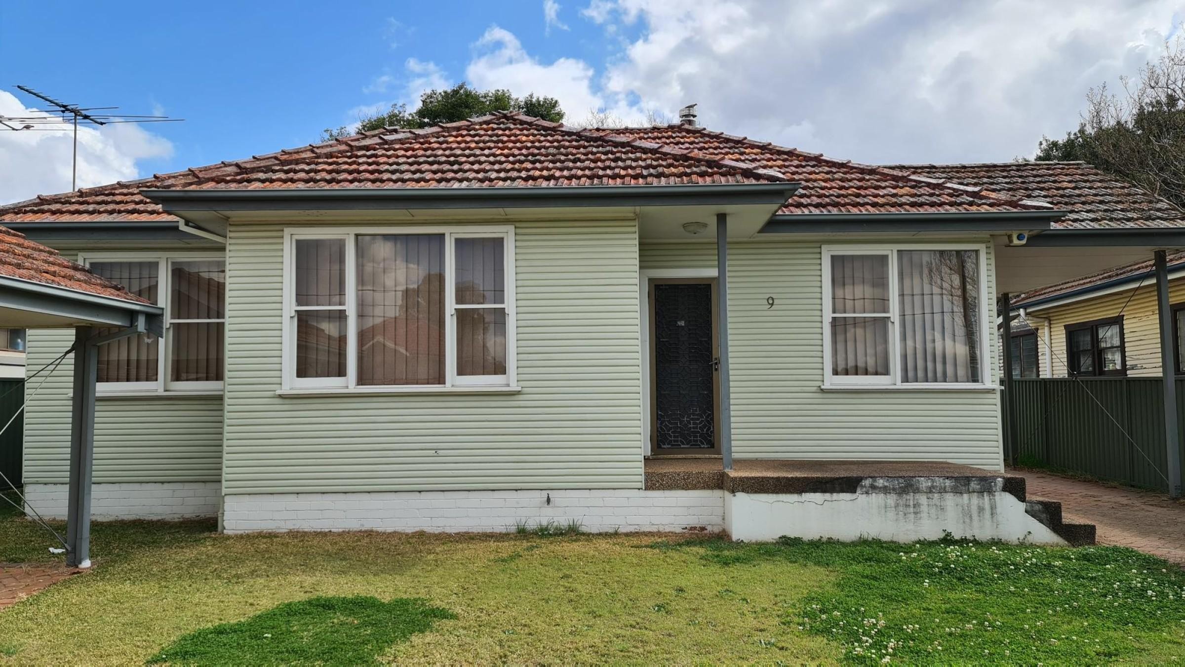 Fantastic Value! Quiet Residential Area!
