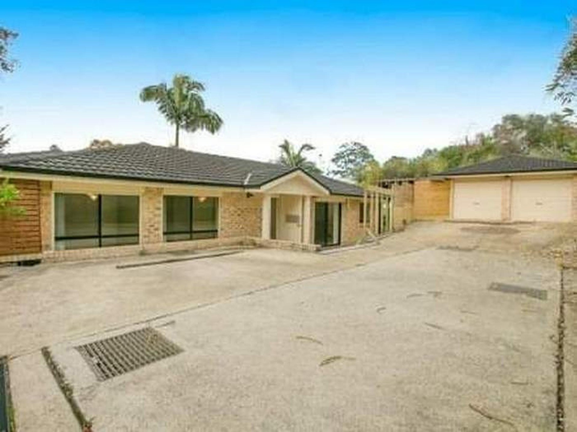 Beautiful 4 Bedroom Family Home