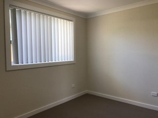 View profile: Short Stroll to Station