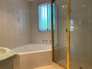 View profile: Convenient Three Bedroom House!!