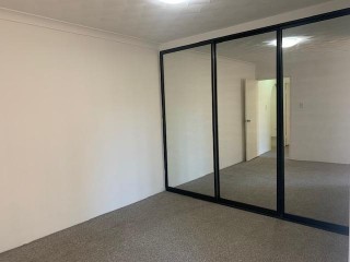 View profile: 2 Bedroom unit in ultra convenient location!