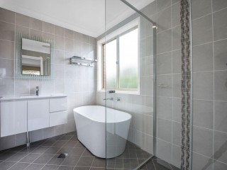 View profile: Renovated Throughout & Brand New Ducted Air Conditioning 