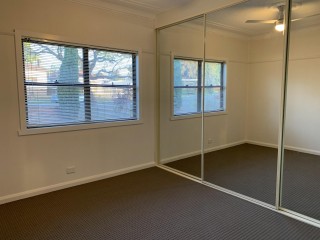 View profile: Cozy 3 Bedroom Family Home in a Peaceful Suburb!!