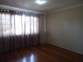 View profile: Spacious 4 Bedroom with Ducted Air Conditioning
