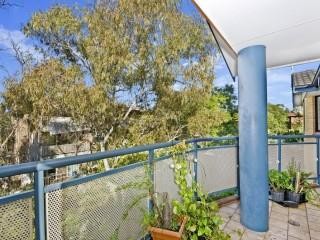 View profile: Modern Unit! Walk to Station! Air Conditioned!