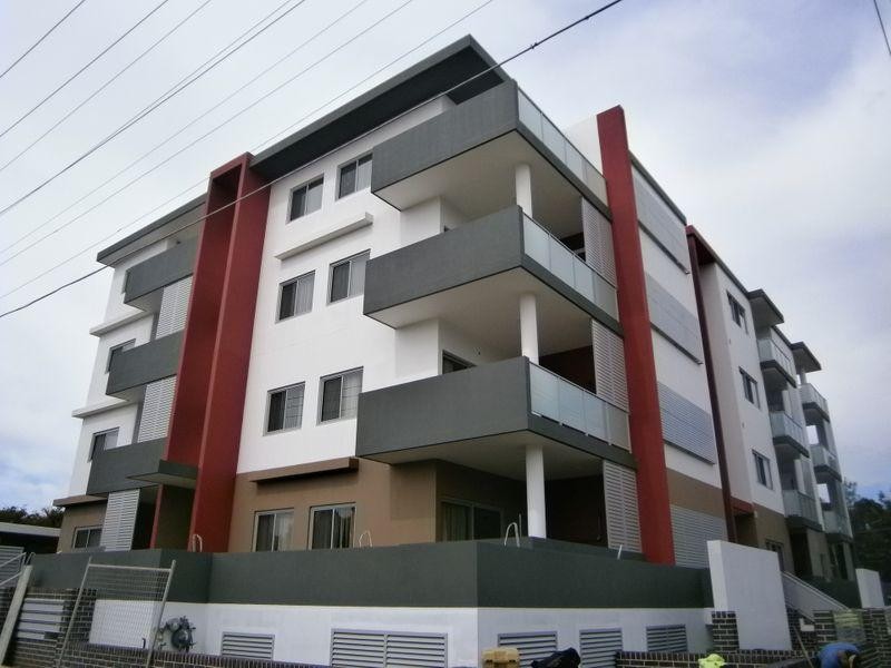 Air Conditioning & Floating Timber Floorboards Throughout