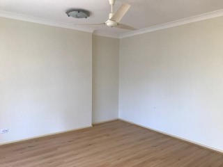 View profile: Quiet Cul-de-sac, Walk to Station!