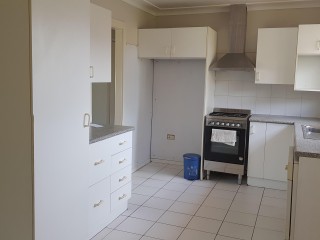 View profile: Short Stroll to Station & Near School