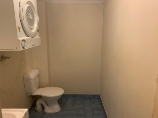 View profile: Freshly painted apartment!!! One Minute to Station!!