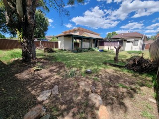 View profile: Outstanding Location! 5 Minutes Walk to Station!