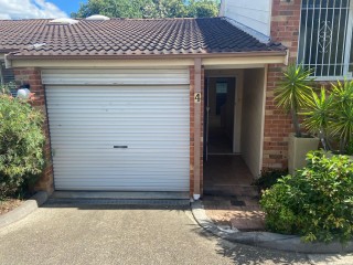 View profile: Great & Convenient 2 Bedroom and 2 Bathroom Villa!
