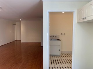 View profile: Minutes Walk to Station & Shopping Centre! Freshly Painted