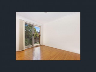 View profile: Air Conditioning & Floating Timber Floorboards Throughout