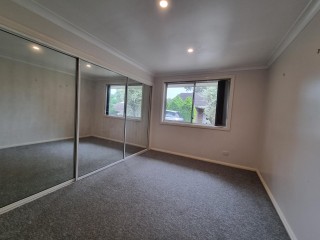 View profile: Air Conditioned! Massive Yard!