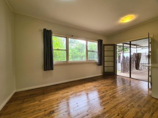 View profile: Large family home with lawns maintained by owner!