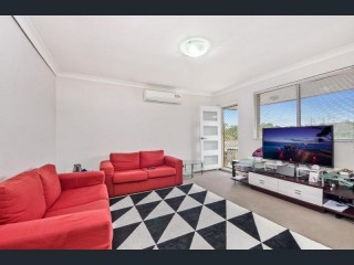View profile: 2 BEDROOM UNIT, EXCELLENT LOCATION IN PEACEFUL SETTING