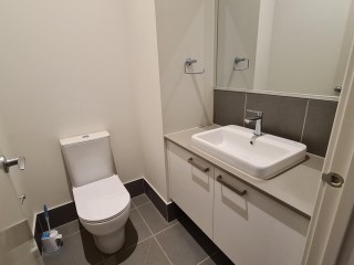 View profile: Massive BRAND NEW Duplex! 4 Bedrooms!