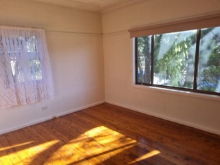View profile: 3 Bedroom home plus study in convenient location