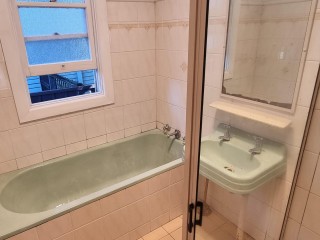 View profile: 3 Bedroom home plus study in convenient location
