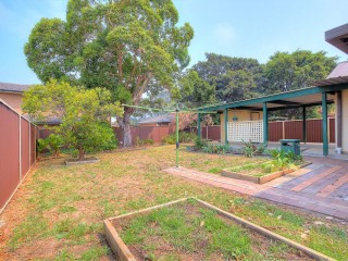View profile: Outstanding Location! 5 Minutes Walk to Station!