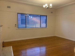 View profile: Cozy 3 Bedroom Family Home in a Peaceful Suburb!!