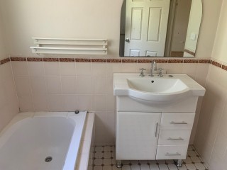 View profile: Walk to Station! 3 Air Conditioners