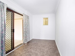 View profile: Outstanding Location! 5 Minutes Walk to Station!