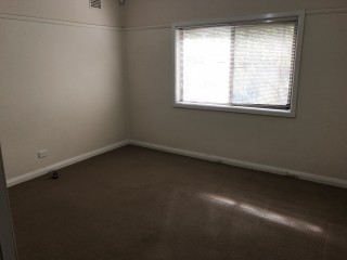 View profile: Recently Renovated! Air Conditioned! Pet Friendly!