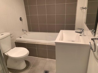 View profile: Two Bathrooms! 10 Minutes to Station!