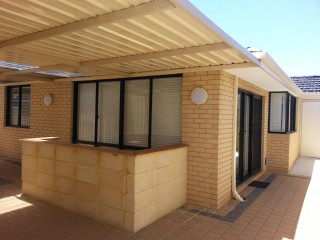 View profile: Outstanding 'Just Like Brand New'- 4 Bedroom Family Home