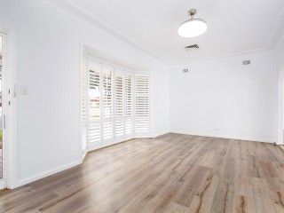 View profile: Inground Pool & BBQ Entertaining Area! Spacious Home!