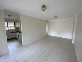 View profile: 5 Minutes’ walk to Railway Station