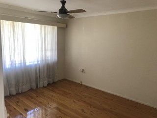 View profile: Brick Home! Walk to Station!