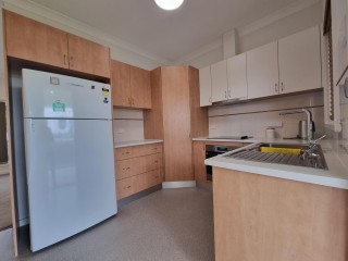 View profile: Spotless Renovated Home in Outstanding Location!