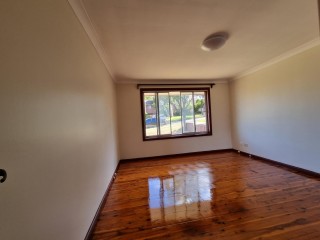 View profile: Convenient Location!