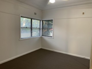 View profile: Cozy 3 Bedroom Family Home in a Peaceful Suburb!!