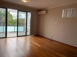 View profile: Walk to Westmead Hospital & Station!