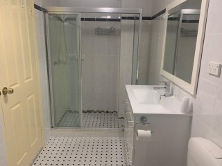 View profile: Outstanding Location! Fully Renovated Unit!