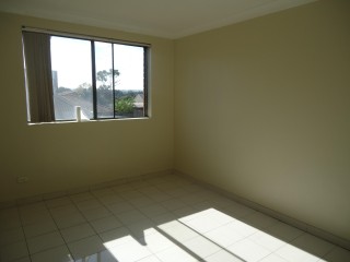 View profile: 3 Bedrooms ! Air Conditioning ! Fully Tiled