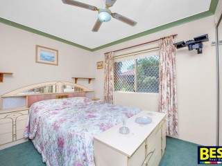 View profile: Outstanding Location! Walk to Station!