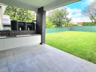 View profile: Brand New! Stunning 5 Bedrooms